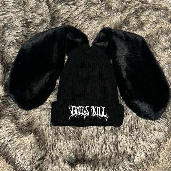 Dollskill Exclusive Black Bunny Ear beanie NWT - Picture 4 of 6
